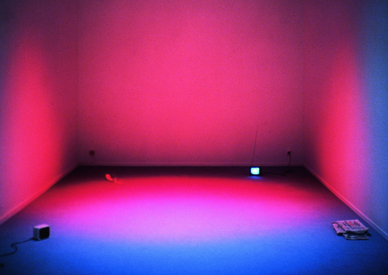 Dominique Gonzalez-Foerster, Une chambre en ville, environnement, Van Abbemuseum, Eindhoven, 1996 © Marc Domage © courtesy de l'artiste et Esther Schipper, Berlin © Adagp, Paris 2015